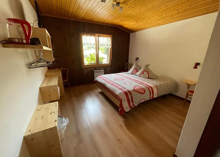 Au Bivouac De Napoléon Et Hotel Bourg-Saint-Pierre